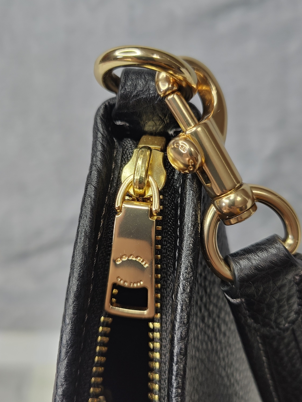 Coach Black Pebbled Leather Shoulder Bag with Gold-Tone Logo - Picture 3 of 13